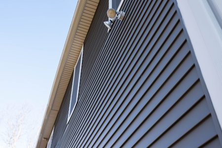 siding-on-a-house-with-an-outdoor-light-2026-03-10-01-00-04-utc